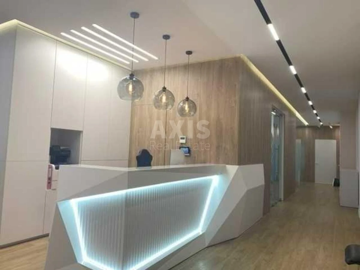 Office vul. Grushevs'kogo Myhajla 9Б, 250m2707650