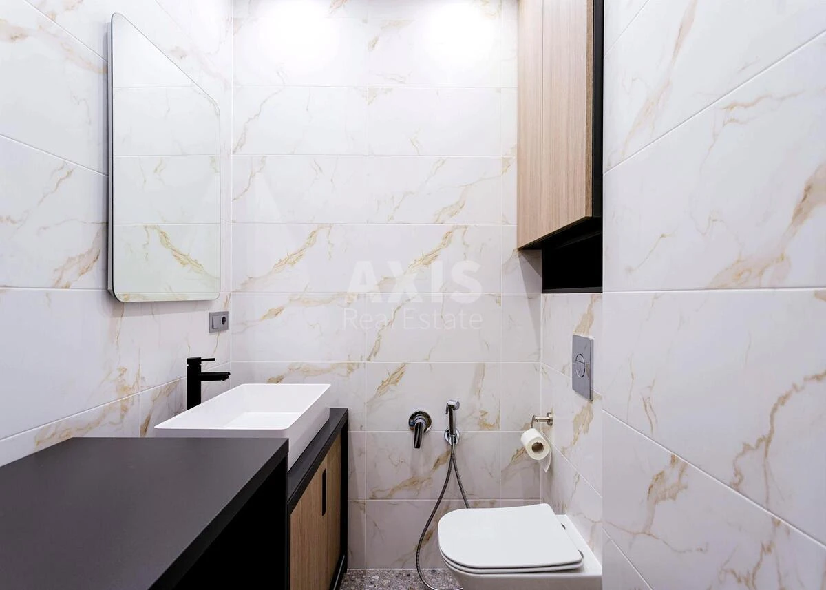 4k apartment pr-t Berestejskij 67623429