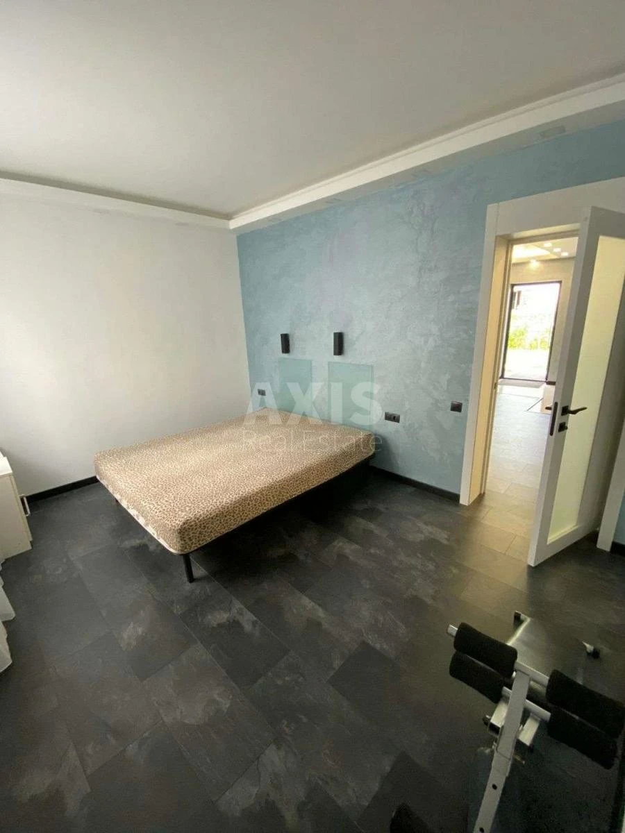 House vul. Bogatyrs'ka, 120m2, Kyiv city252974