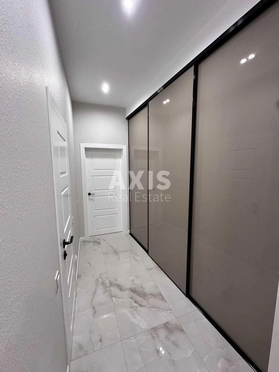 3k apartment vul. Vasylya Tyutyunnyka 28A661166