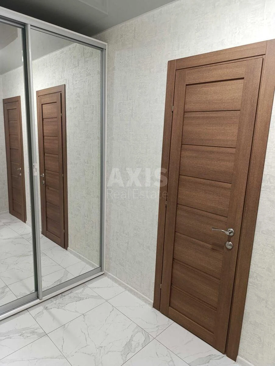 2k apartment vul. Revuc'kogo 546964613