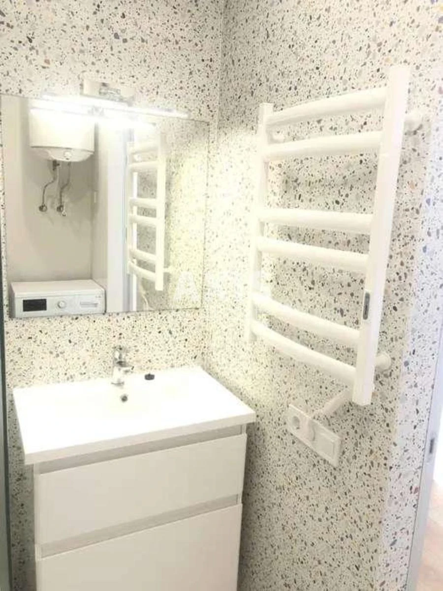 2k apartment vul. Zarichna 4, корп. 1271545