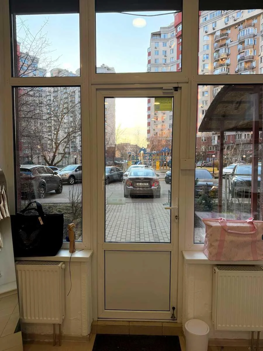 Офис ул. Степана Рудницкого 3/7, 63м2
