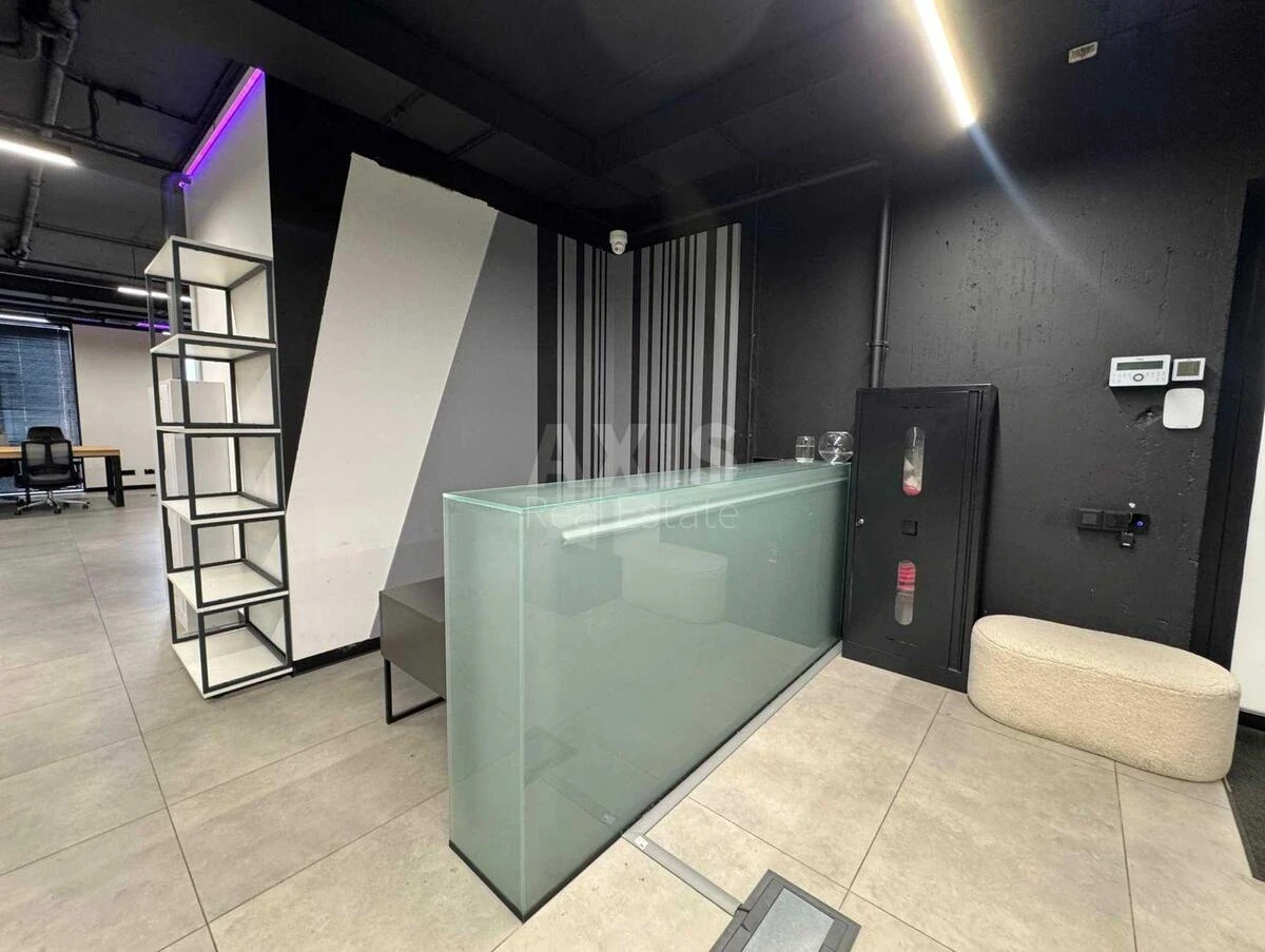 Office vul. Krasylivs'ka 6, 417m2671409