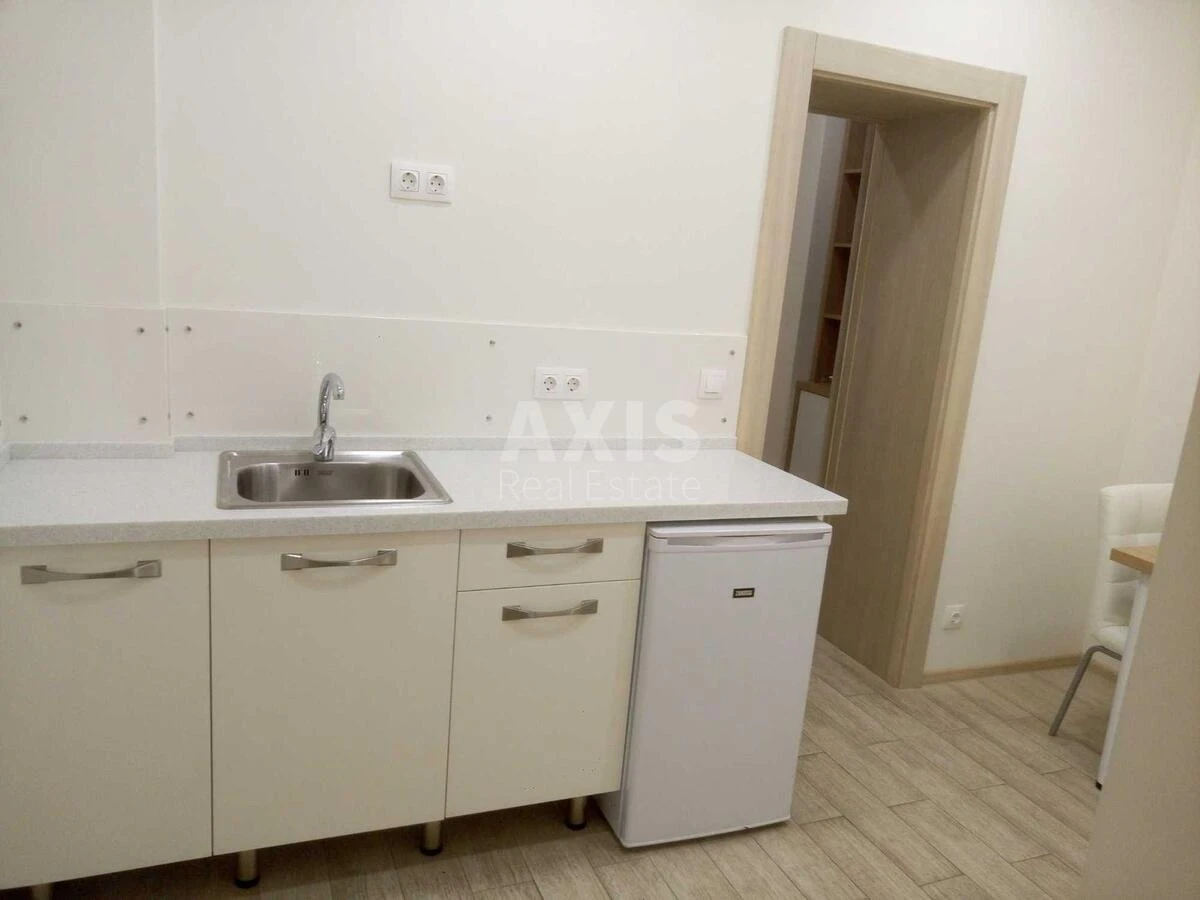 Office vul. Pecheniz'ka 16, 350m26351713