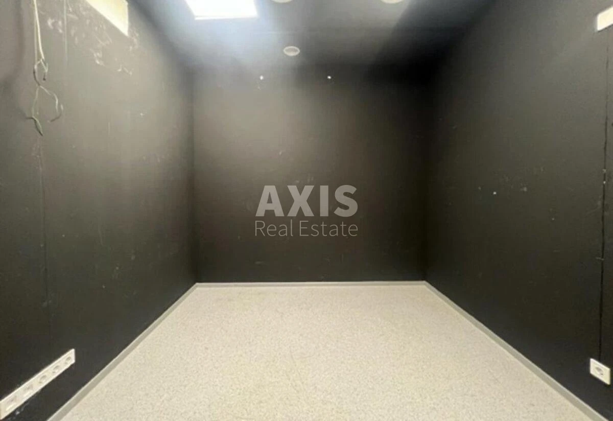 Trade object vul. Velyka Vasyl'kivs'ka 72, 318m2580953