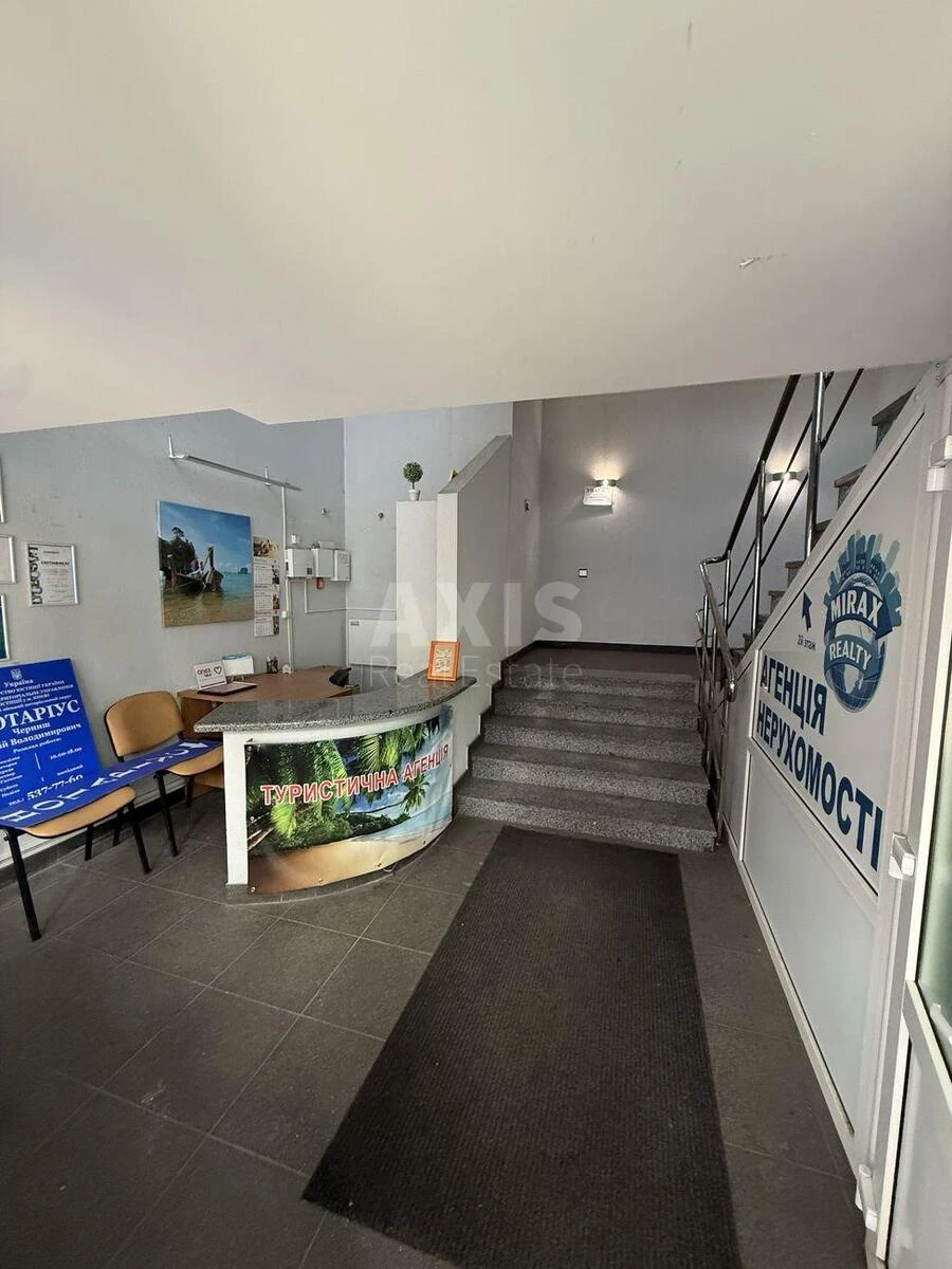Office pr-t Volodimira Іvasyuka 8, 200m2686585