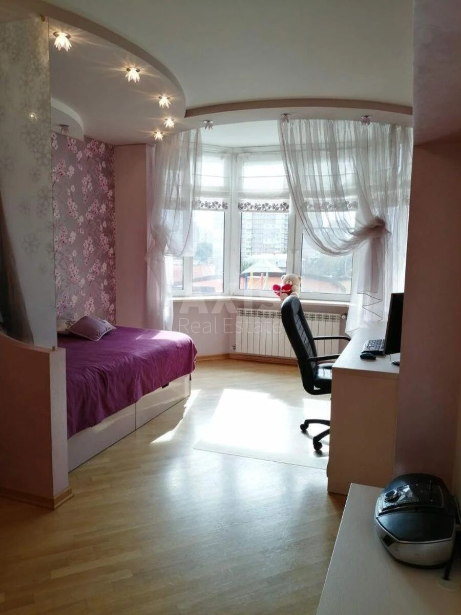 4k apartment vul. Osinnja 33701418