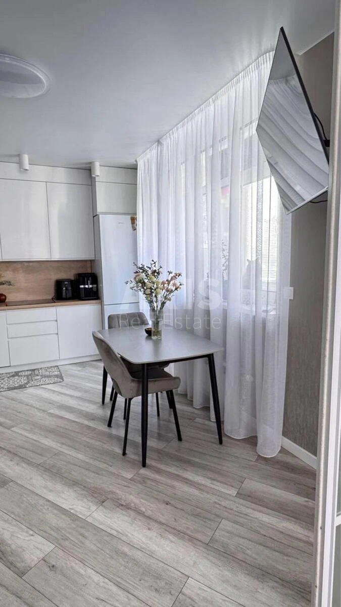 1k apartment vul. Dragomanova 10642703