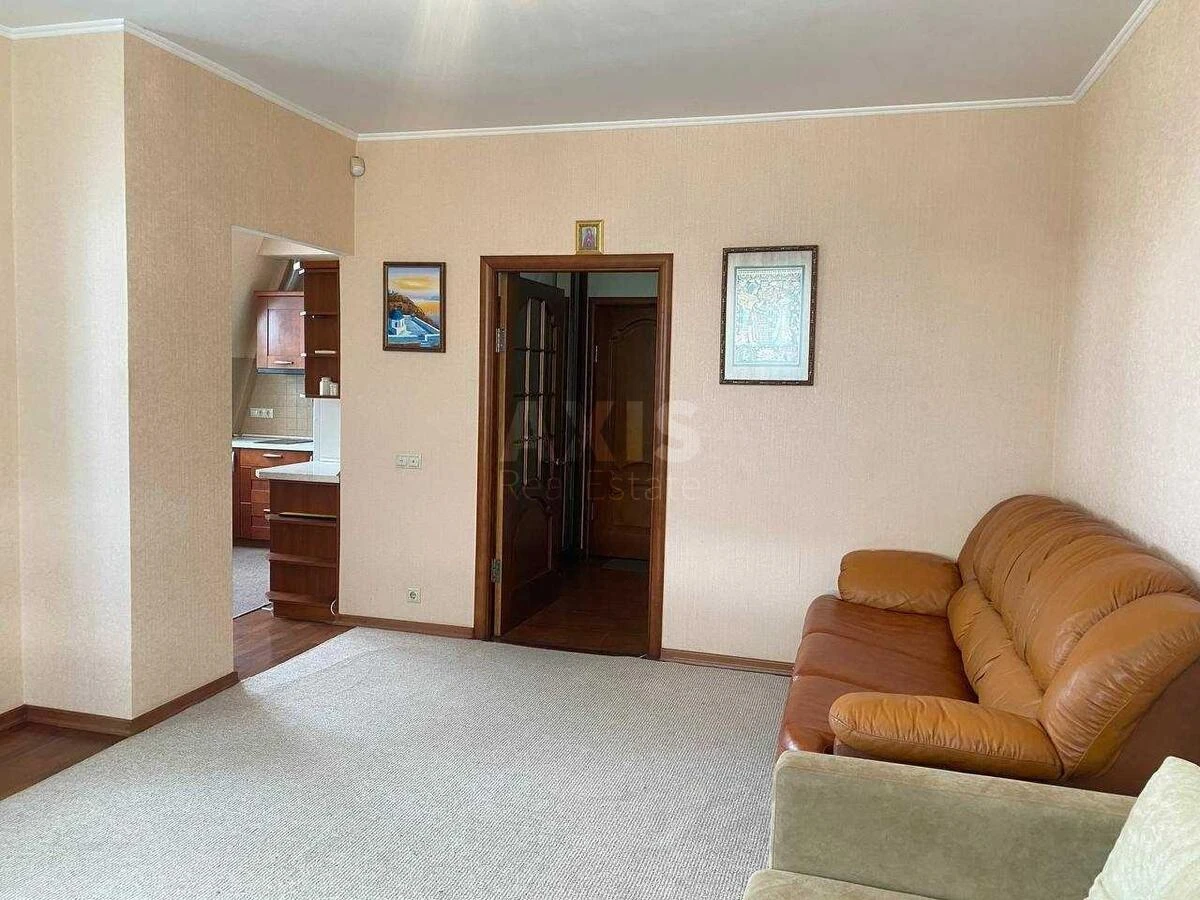 1k apartment vul. Makii'vs'ka 8690848