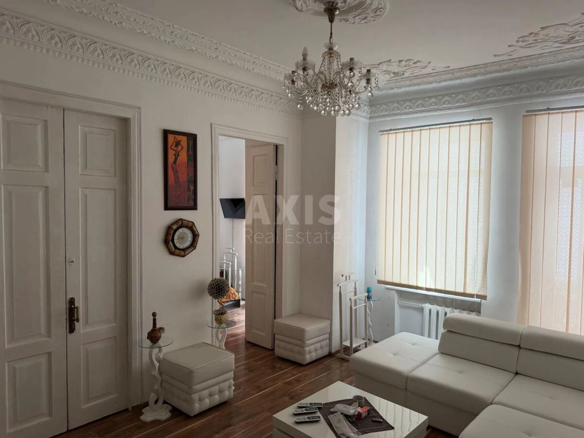 2k apartment vul. Volodymyrs'ka 7718862