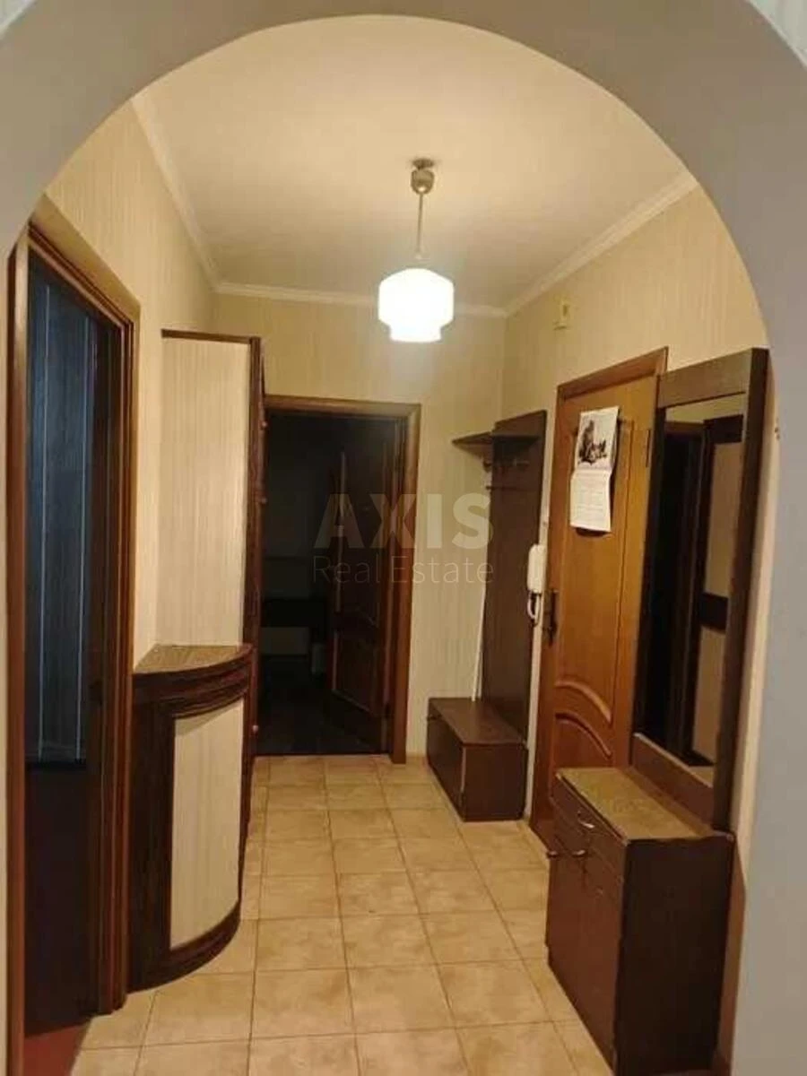 2k apartment vul. Pryozerna 10600252