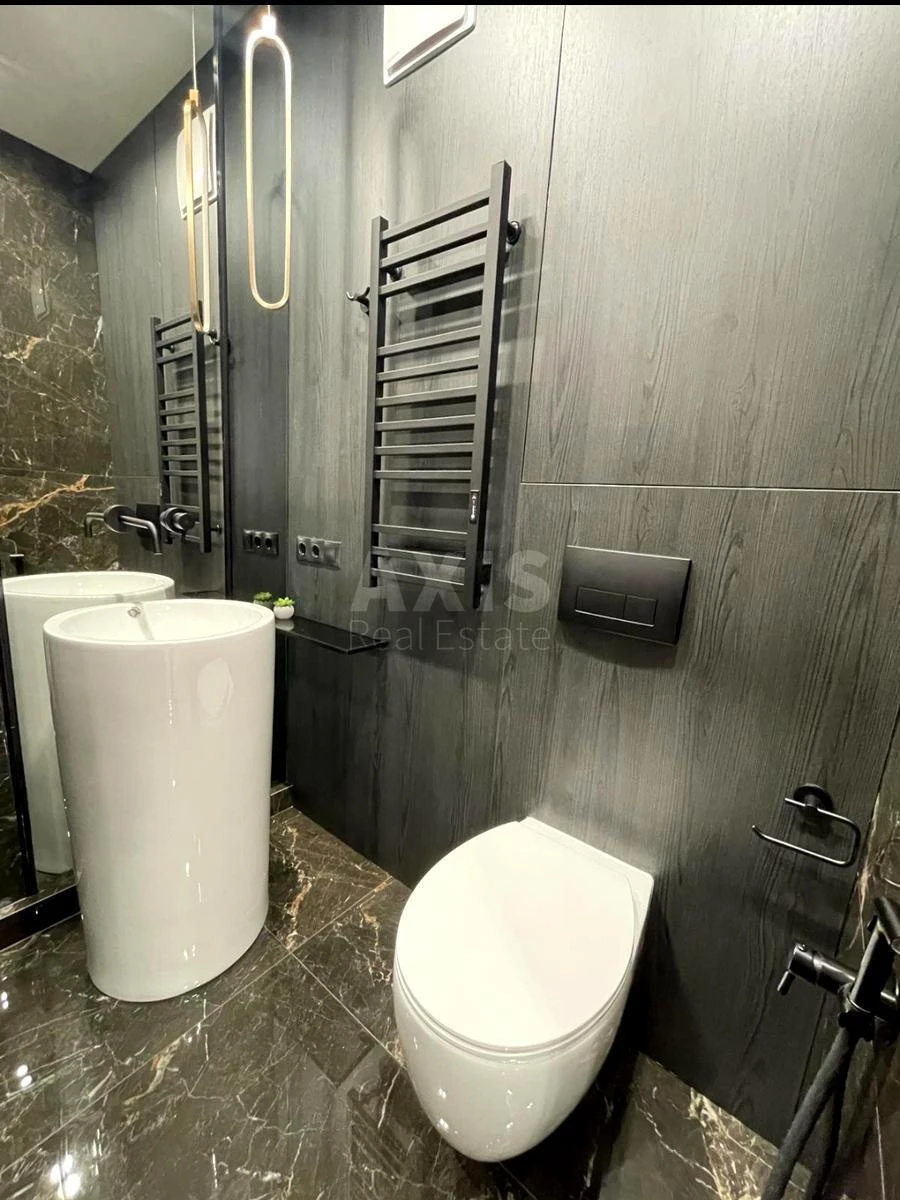 1k apartment vul. Sverstjuka Jevgena 6Е674519