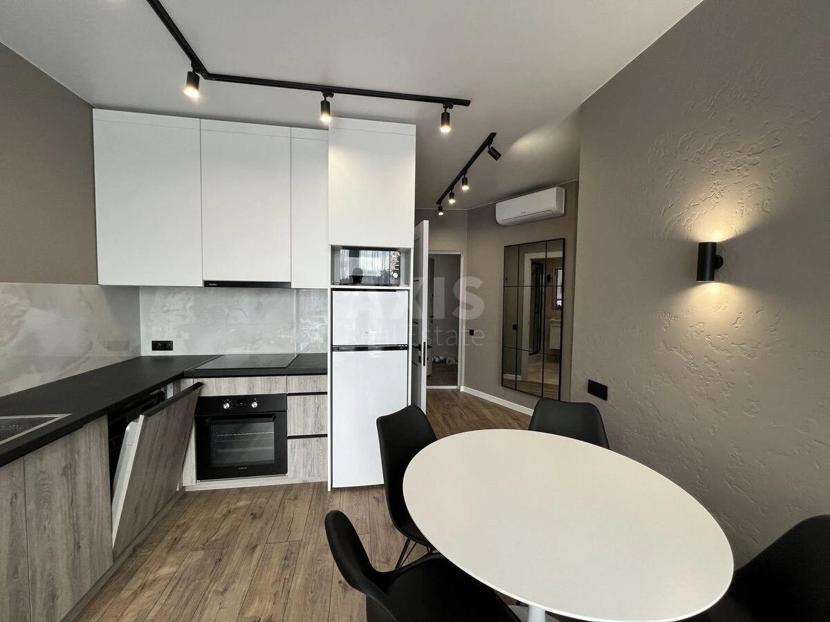 1k apartment vul. Prychal'na 14613679