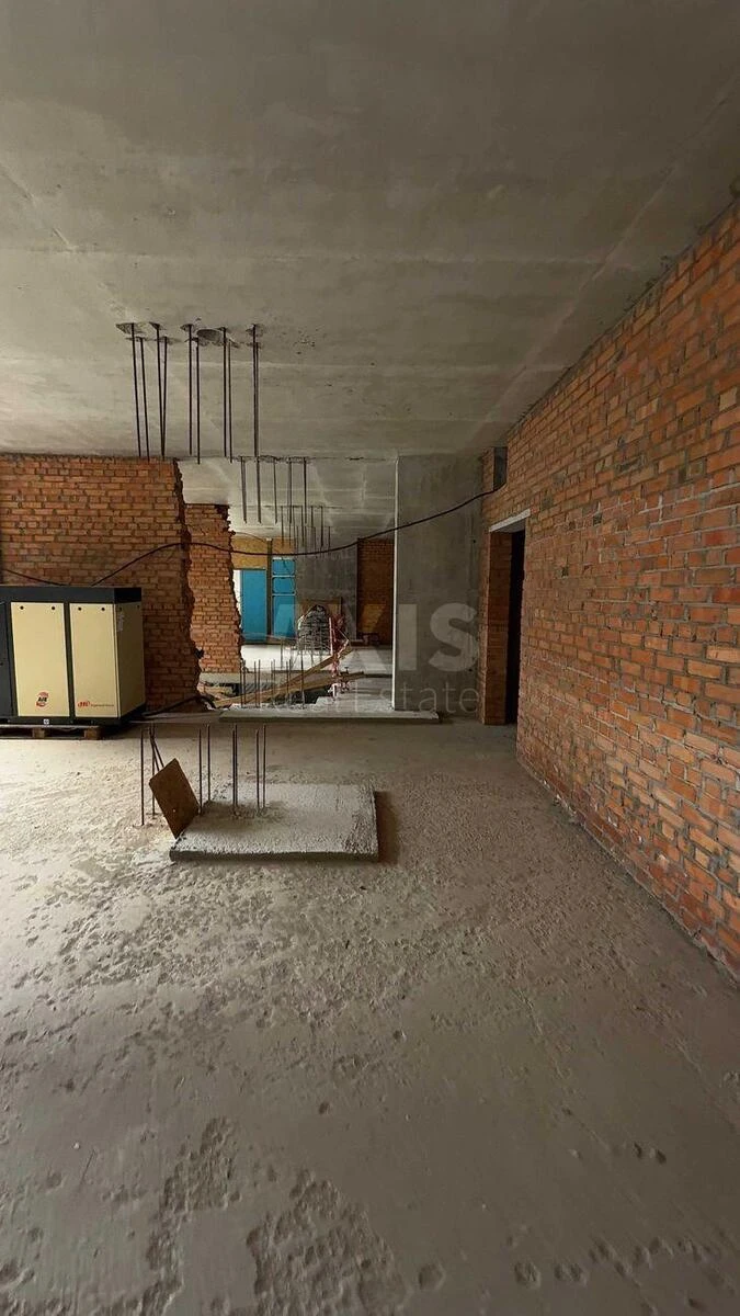 Service object vul. Jevgena Konoval'cja 30, 57m2606458