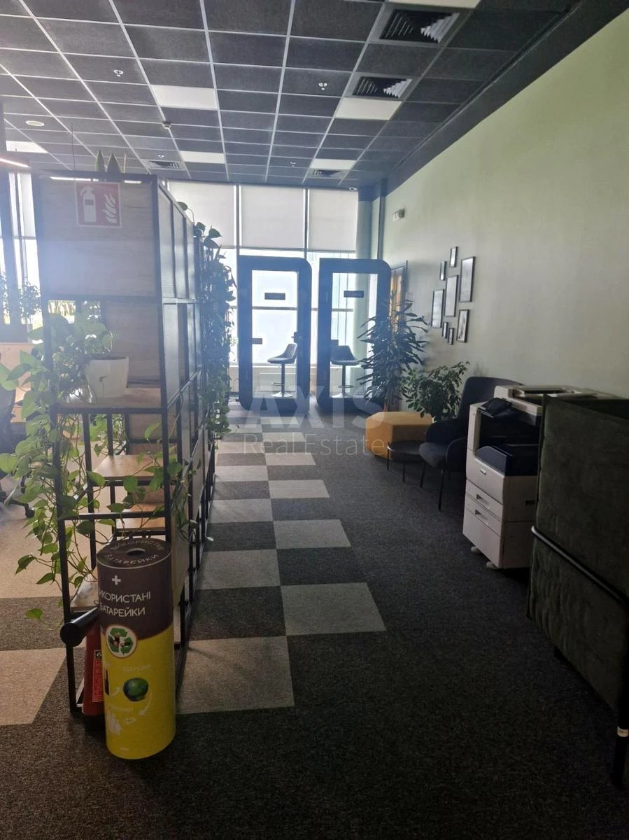 Office pr-t Stepana Bandery 16Б, 564m2692364