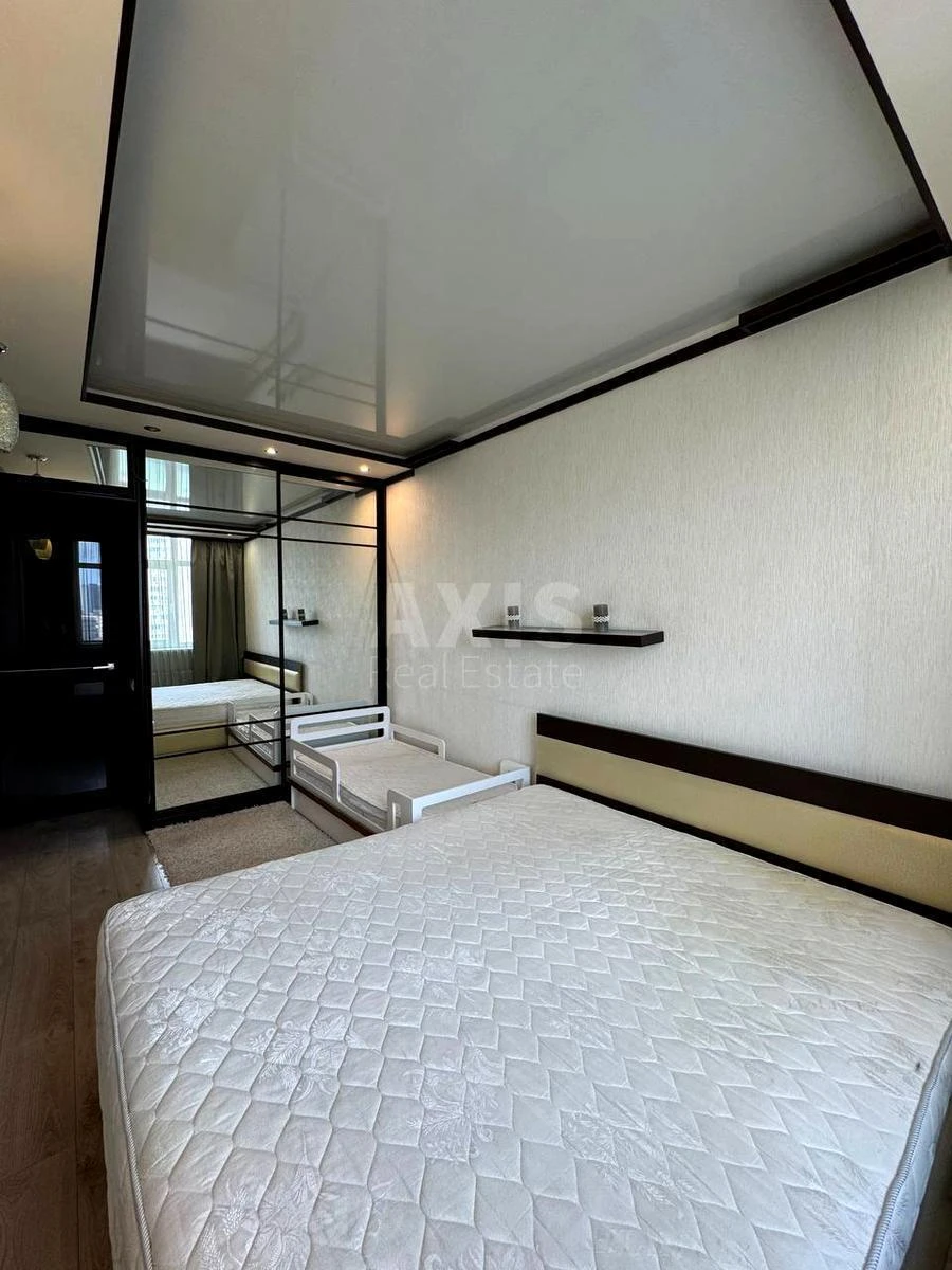 2k apartment pr-t Lobanovs'kogo 4В6772311