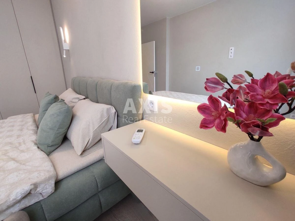 1k apartment vul. Vsevoloda Zmijenka 13690738