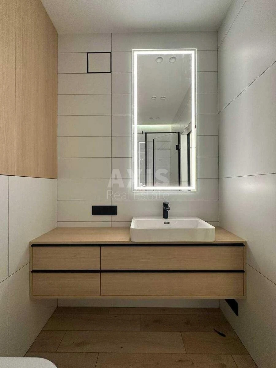 2k apartment nab. Dniprovs'ka 20А6124916