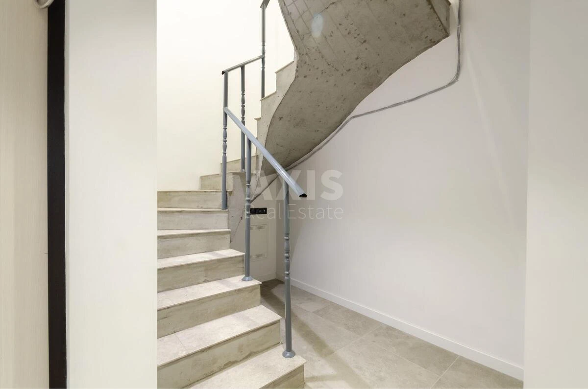 Office vul. Myhajla Maksymovycha 24, 130m2698838