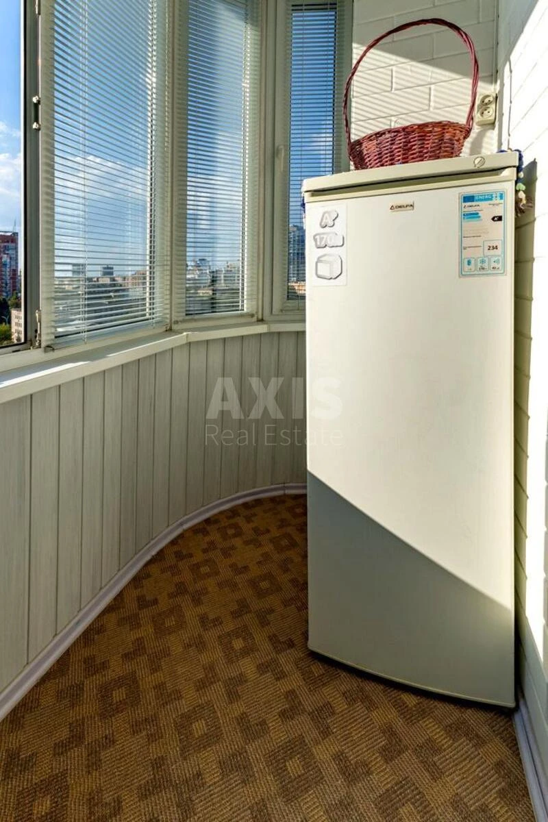 3k apartment vul. Staronavodnyc'ka 46656410