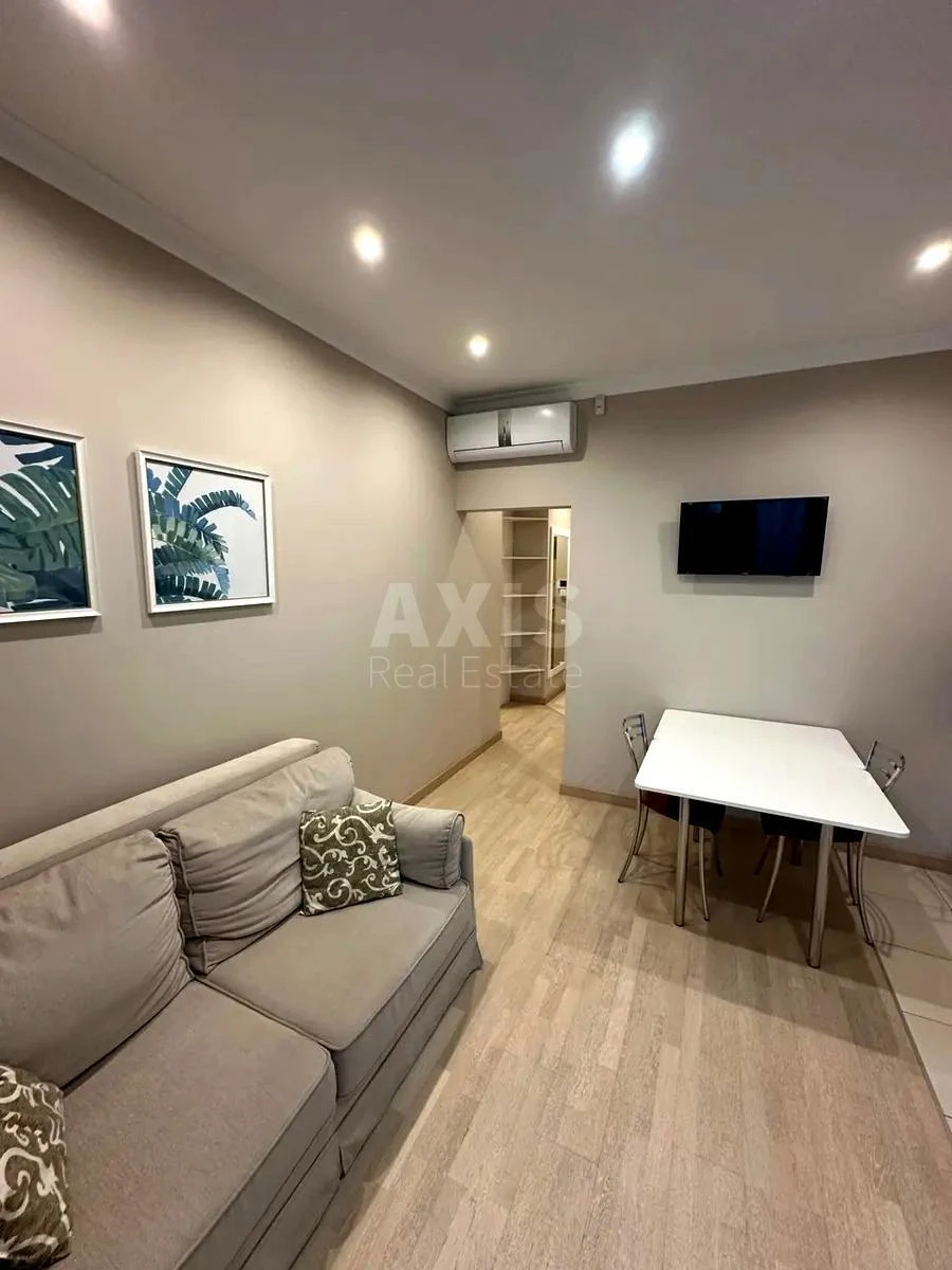 2k apartment vul. Gogolivs'ka 14637634