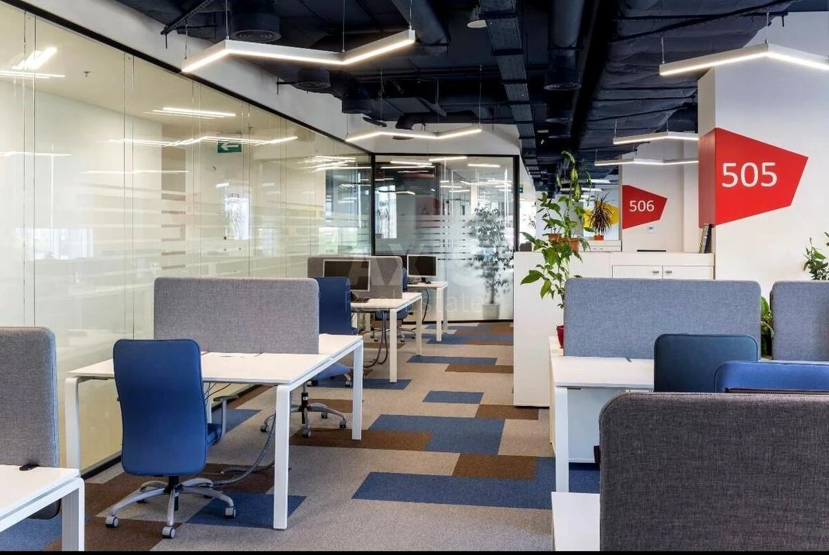 Office vul. Jaroslavs'ka 58, 2119m2704983