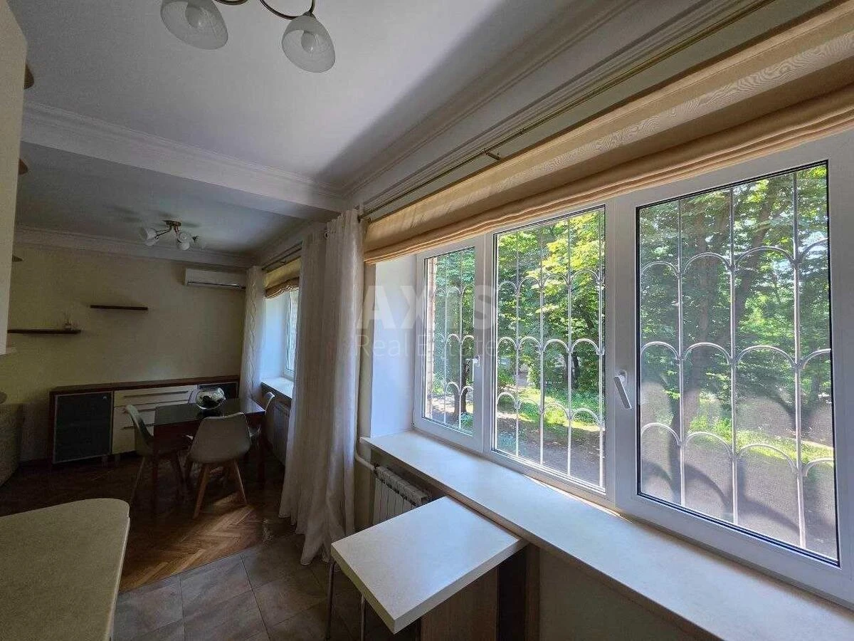 3к квартира ул. Соломенская 38707166