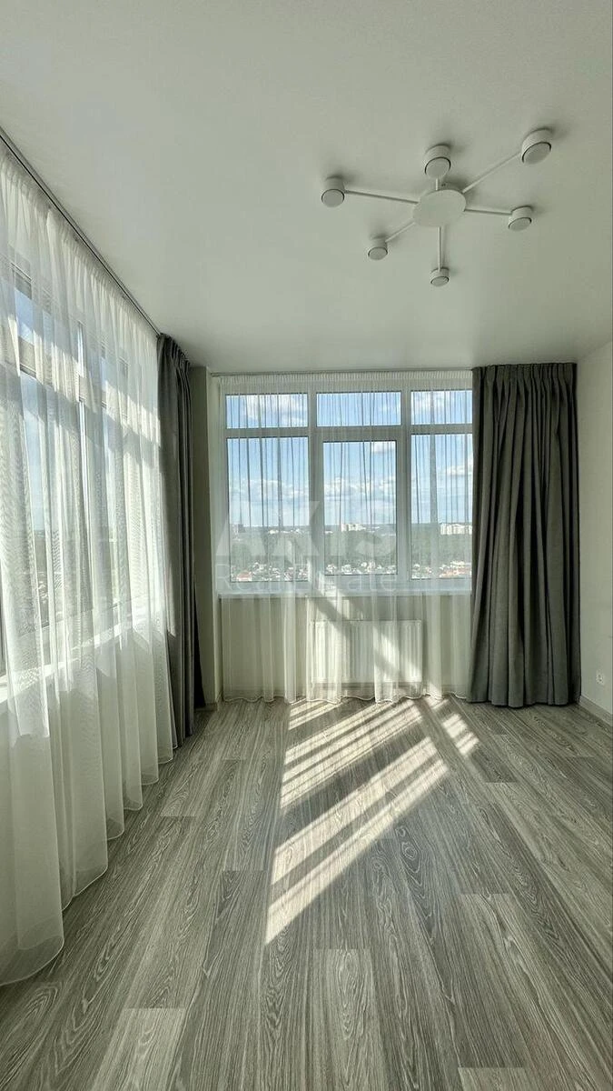 2k apartment vul. Brativ Chybinyeyevykh 8693027