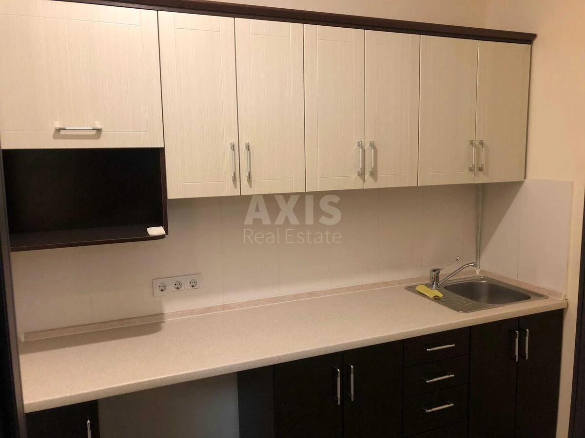 Office vul. Velyka Vasyl'kivs'ka 72, 185m2519764