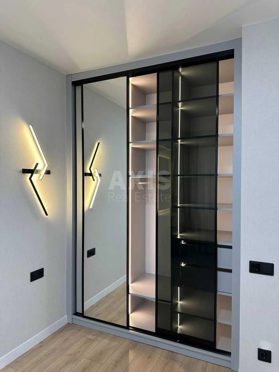 3k apartment vul. Rodyny Kristeriv 20611266