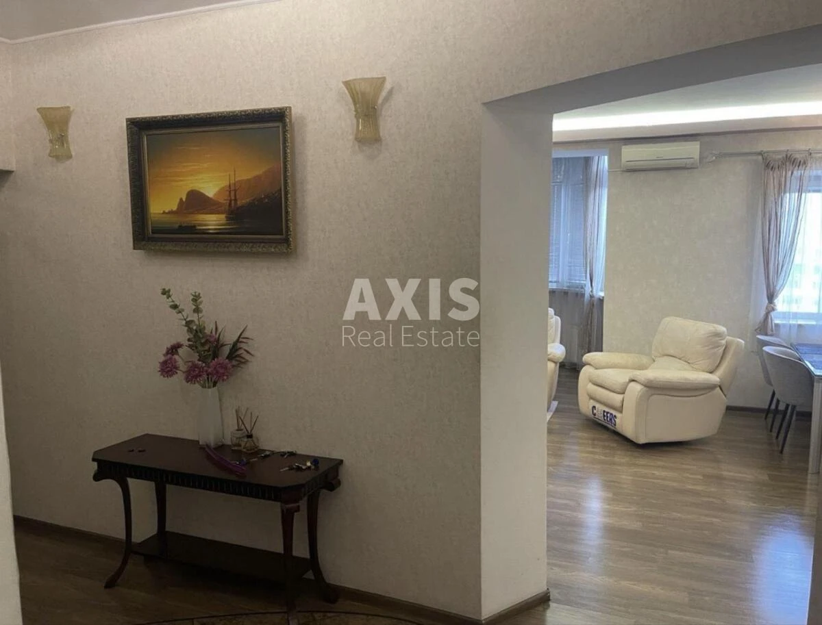 4k apartment vul. Chornovola V'jacheslava 25643996