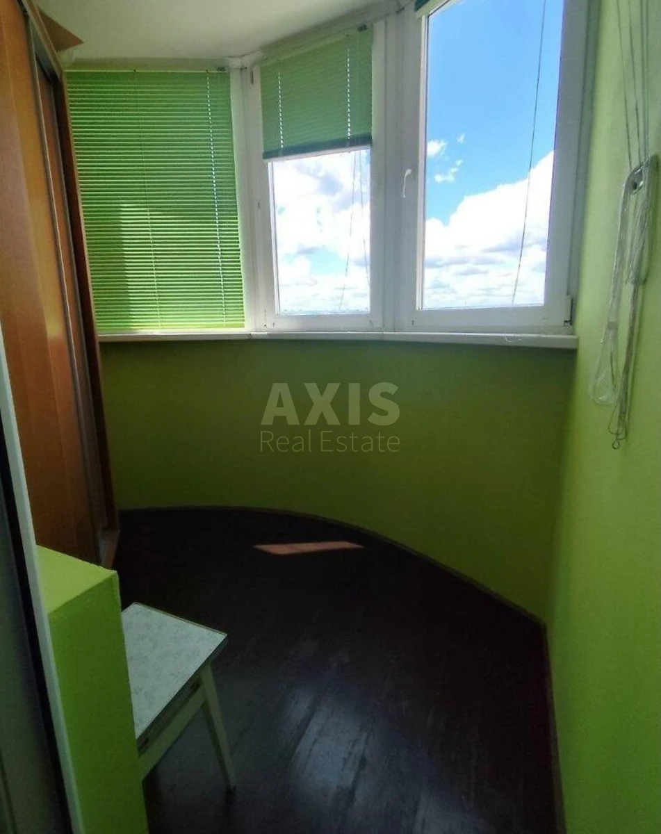 2k apartment vul. Voskresens'ka 14B672811