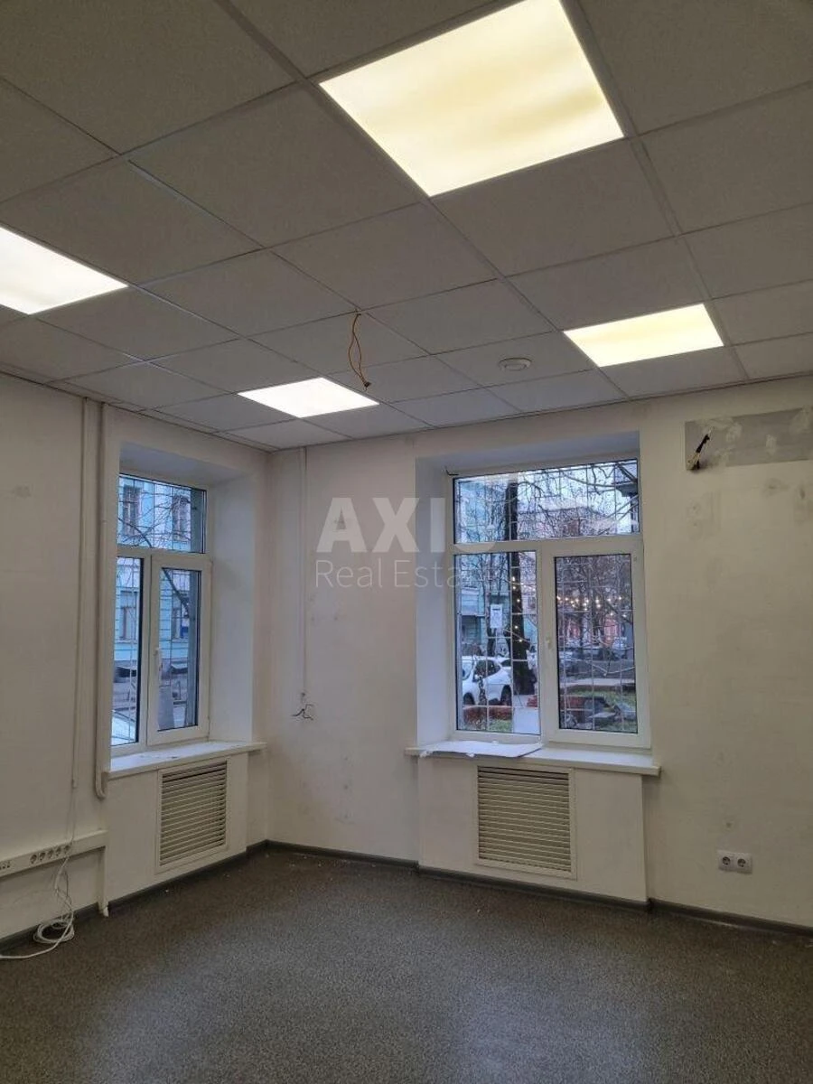 Office vul. Grushevs'kogo Myhajla 28, 55m26485213
