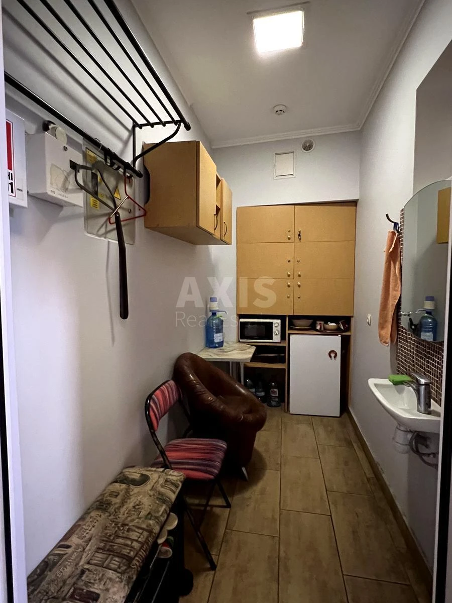 Объект торговли ул. Голего Николая 5, 80м26657410