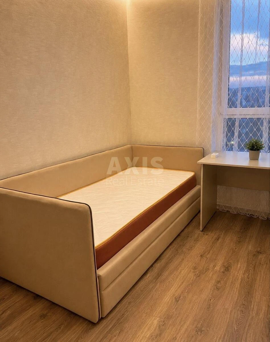 2к квартира пр-т Берестейский 67712604