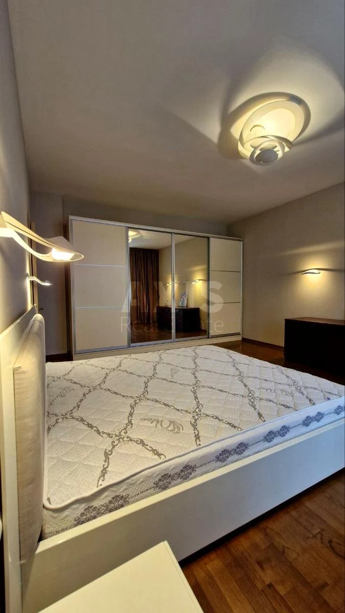 3k apartment vul. Antonovycha 131649777