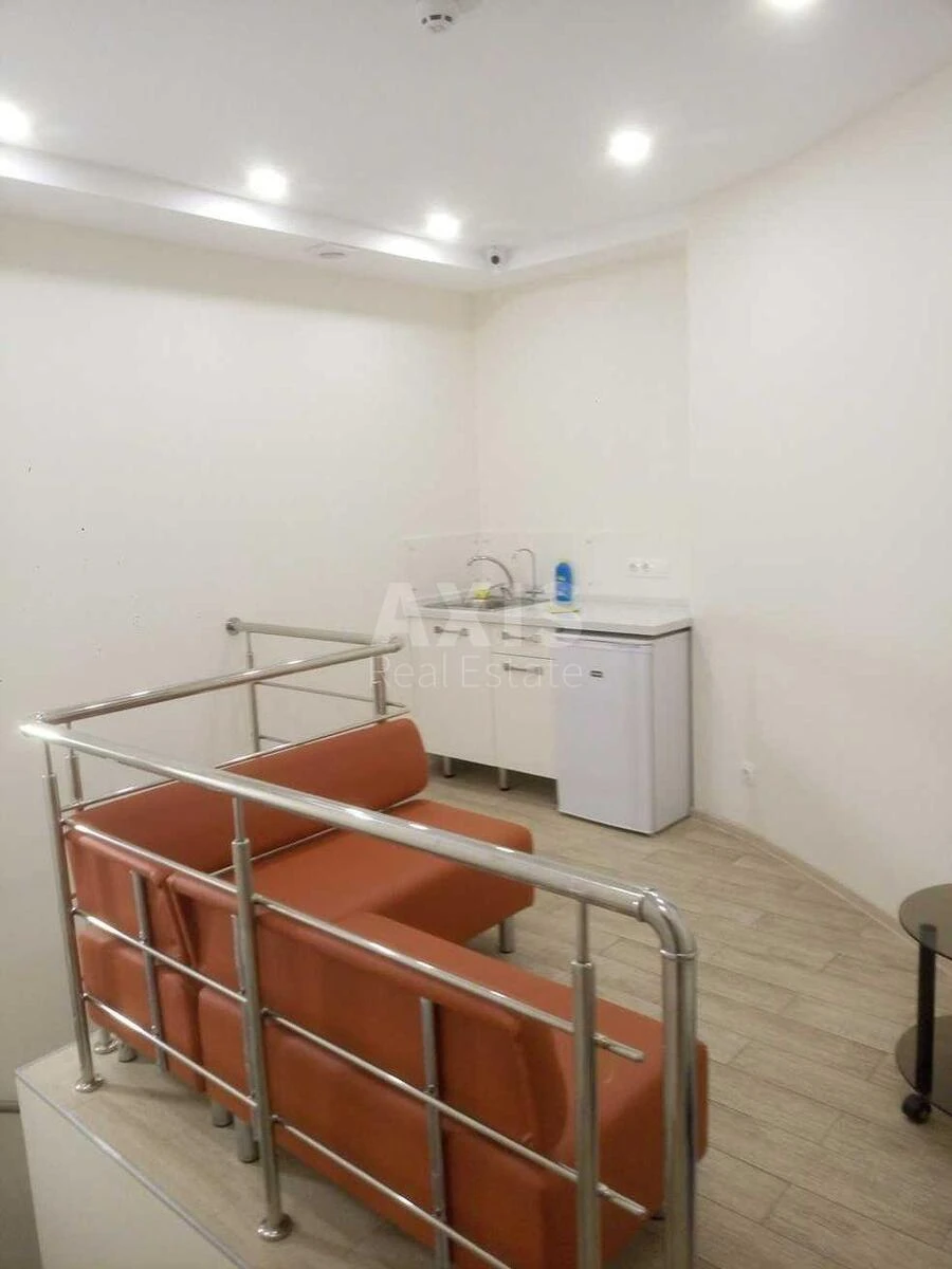 Office vul. Pecheniz'ka 16, 350m26351714