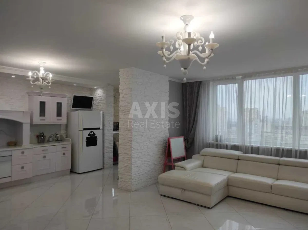 3k apartment pr-t Lobanovs'kogo шість А468921