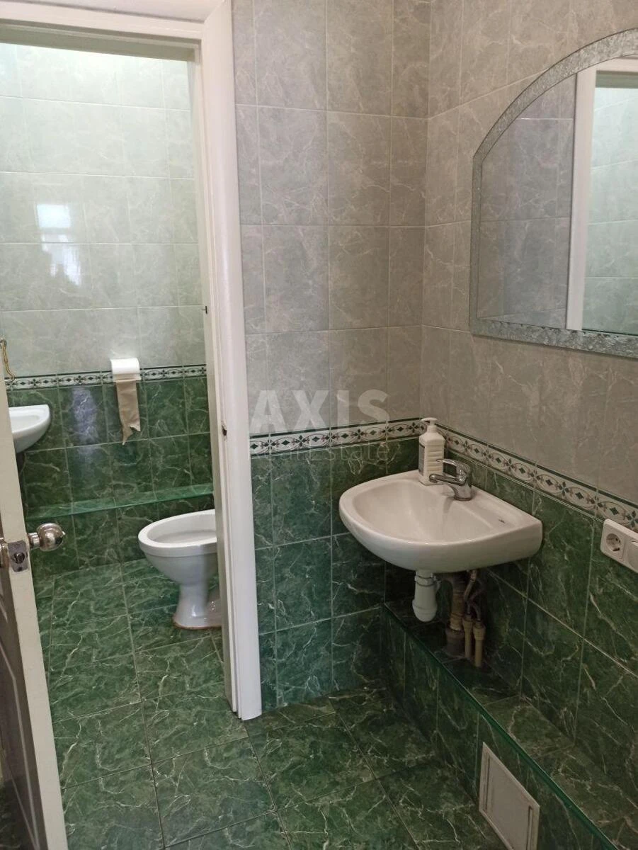 Объект торговли ул. Ревуцкого 42В, 109м2634732