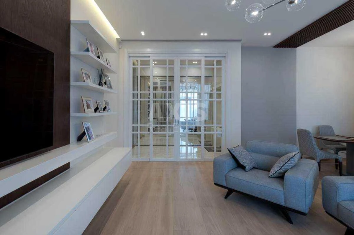 3k apartment pr-t Berestejskij 42715134