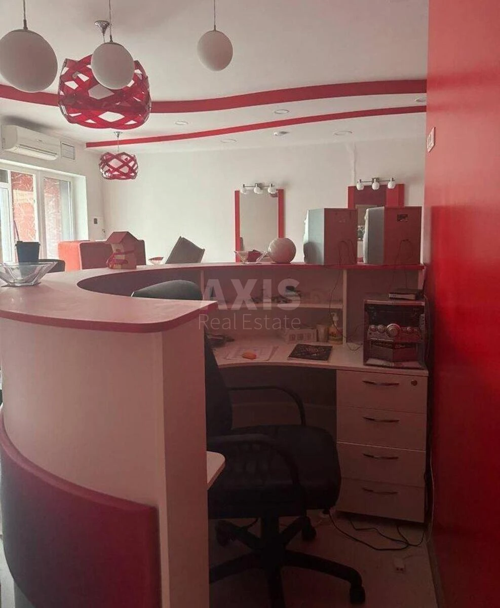 Trade object vul. Myhajla Maksymovycha 3Г, 89m265405