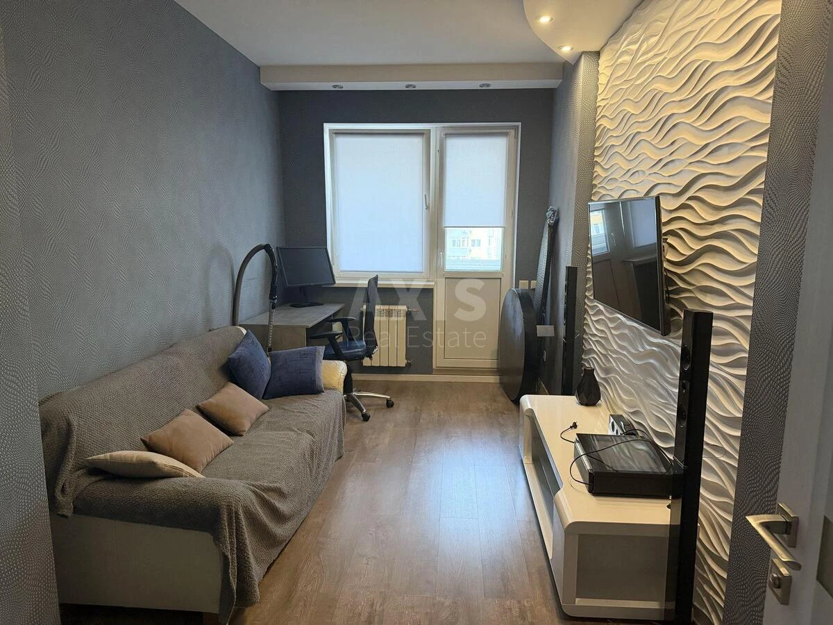 1к квартира ул. Кондратюка Юрия 5691223