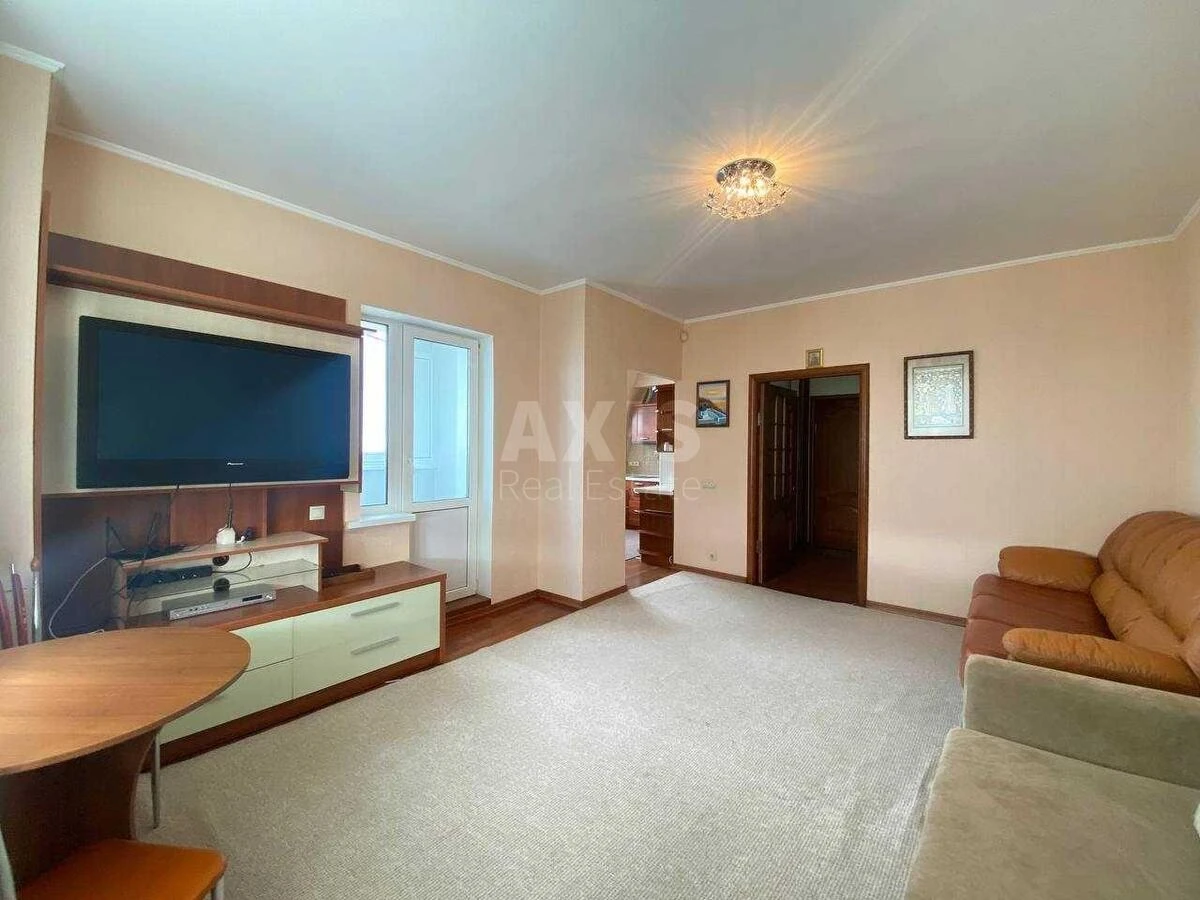 1k apartment vul. Makii'vs'ka 8690846