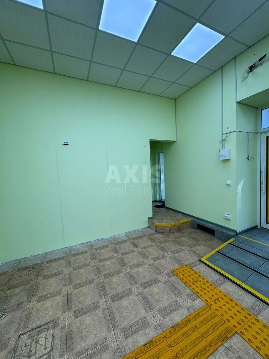 Trade object bul. Mykoly Mikhnovskoho 18/6, 120m2658472