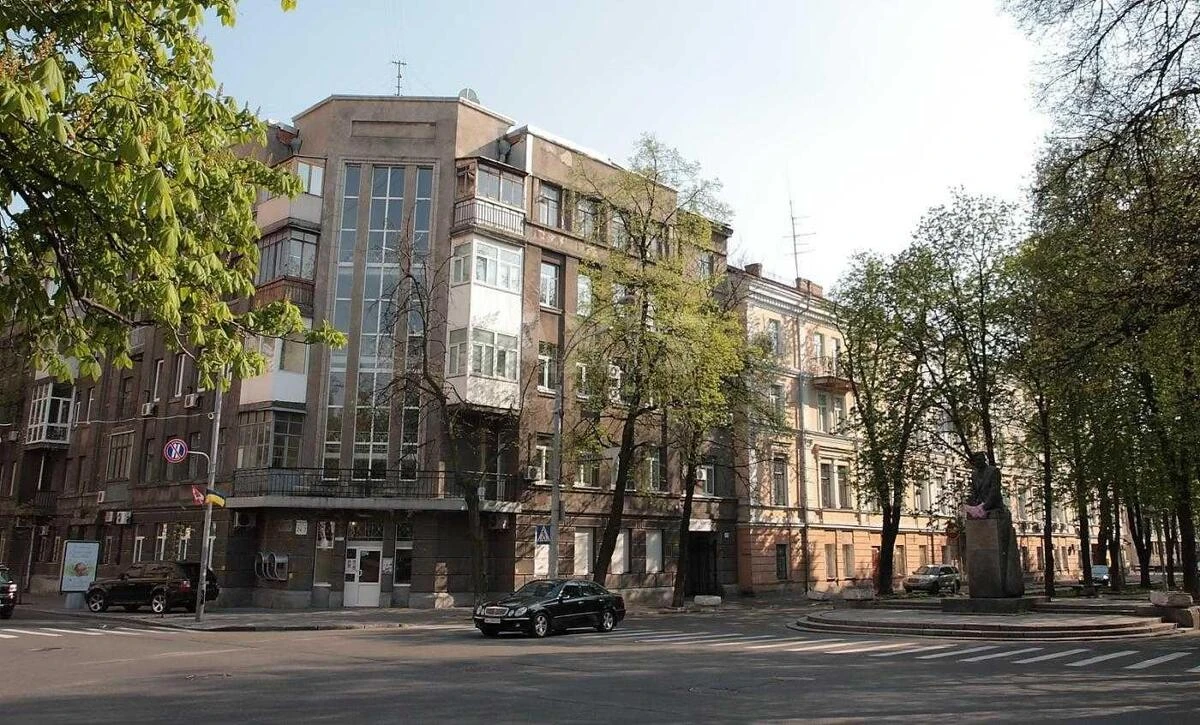 Офис ул. Институтская 24/7, 133м26747010