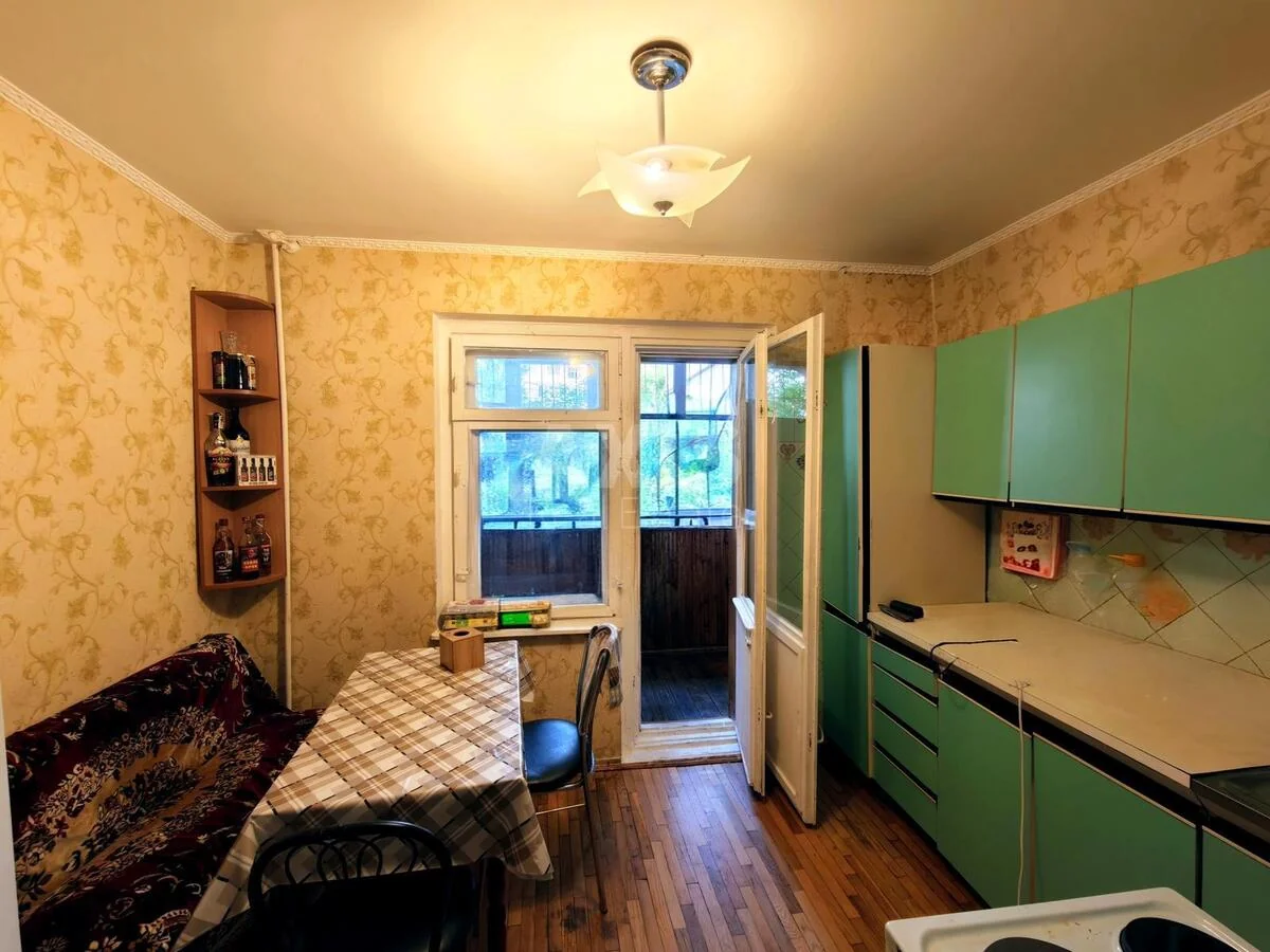 2k apartment vul. Kashtanova 4