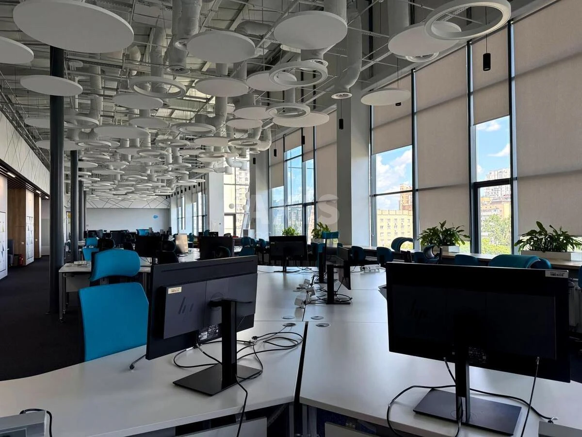 Office vul. Zhyljans'ka 58, 3000m26790115