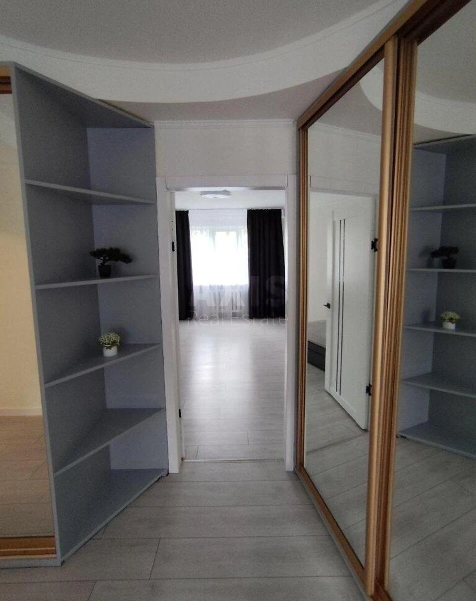 2к квартира бул. Верховного Совета 26Б6959811