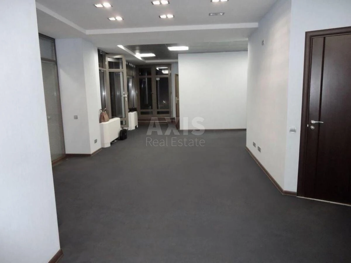 Office vul. Velyka Vasyl'kivs'ka 72, 130m2711823